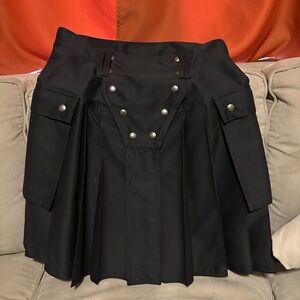 Utilikilt Black Utility Kilt Size 34 Length 23 – Cargo Pockets – Like New
